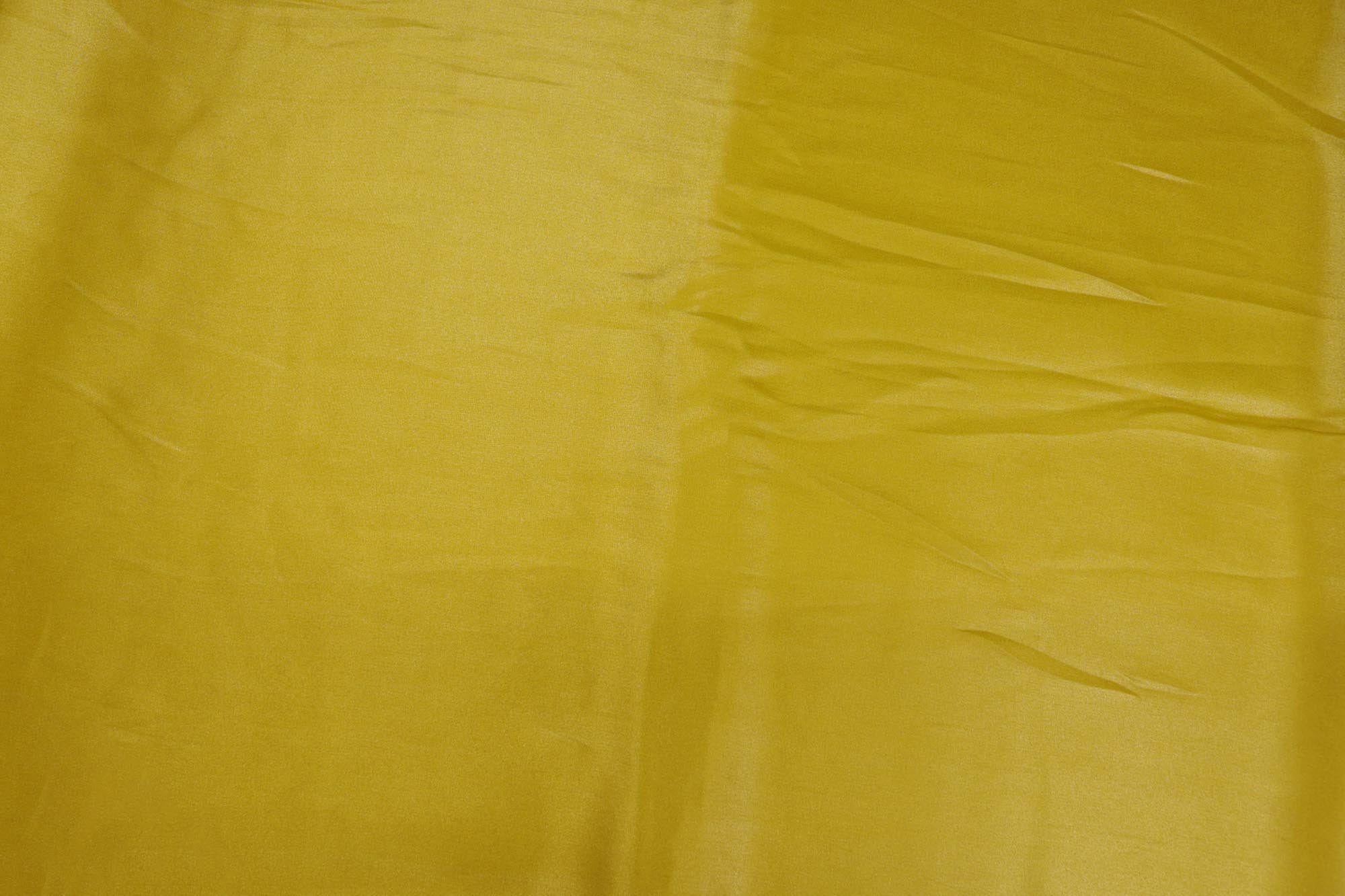 Light gold coloured shimmer georgette