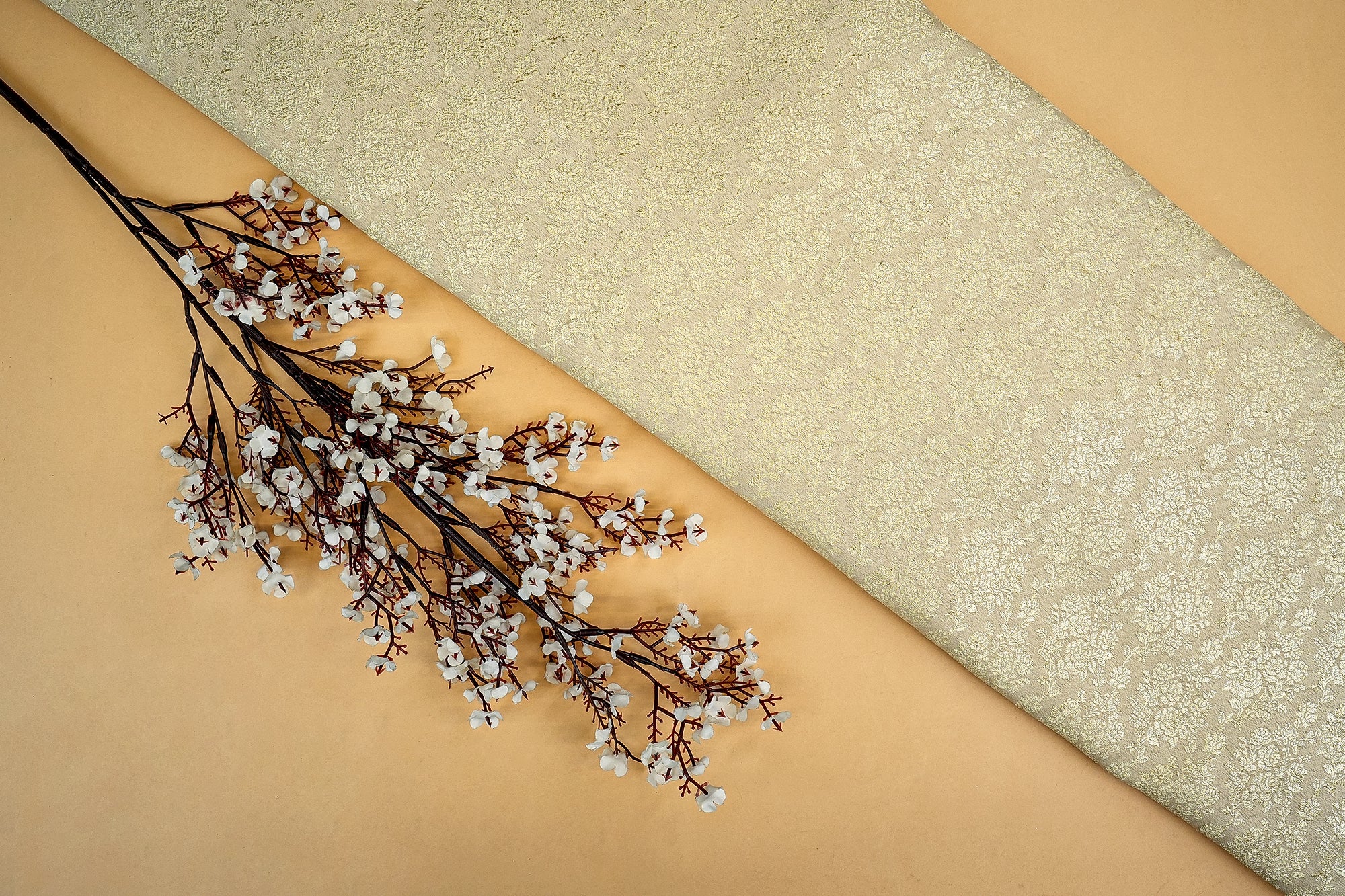 White Pure Munga Silk With Beautiful Banarasi Zari Work