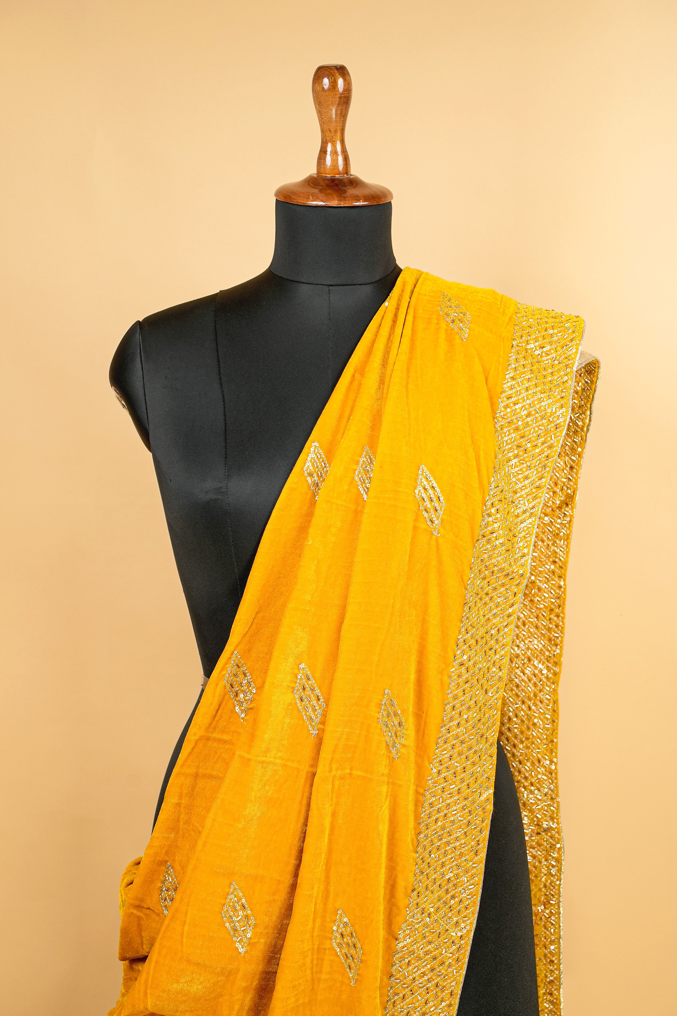 Yellow Dupatta With Katdana ,Sequins And Threadwork and Border