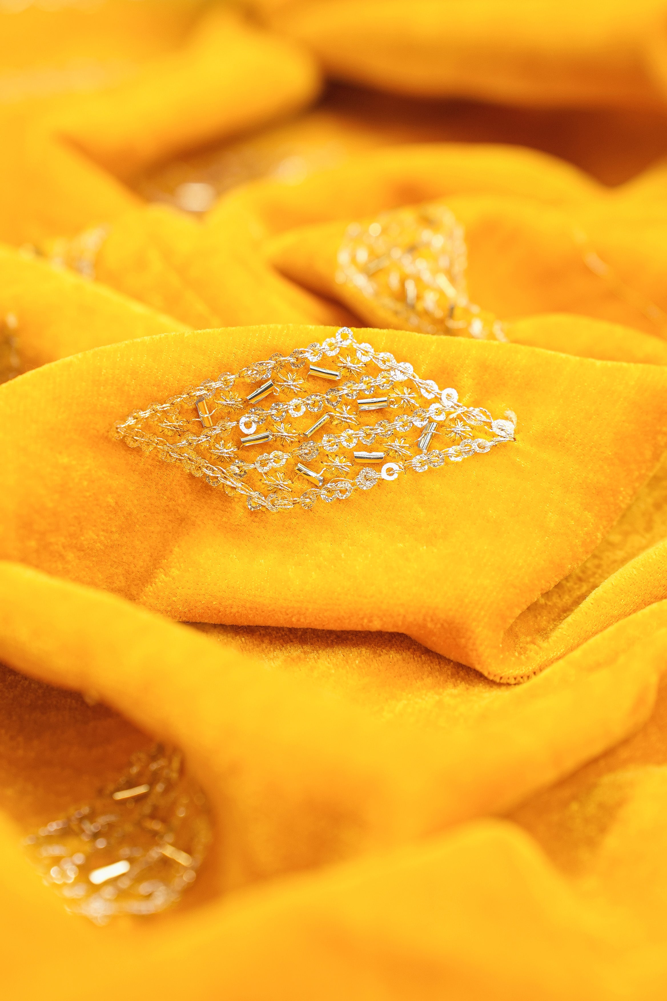 Yellow Dupatta With Katdana ,Sequins And Threadwork and Border