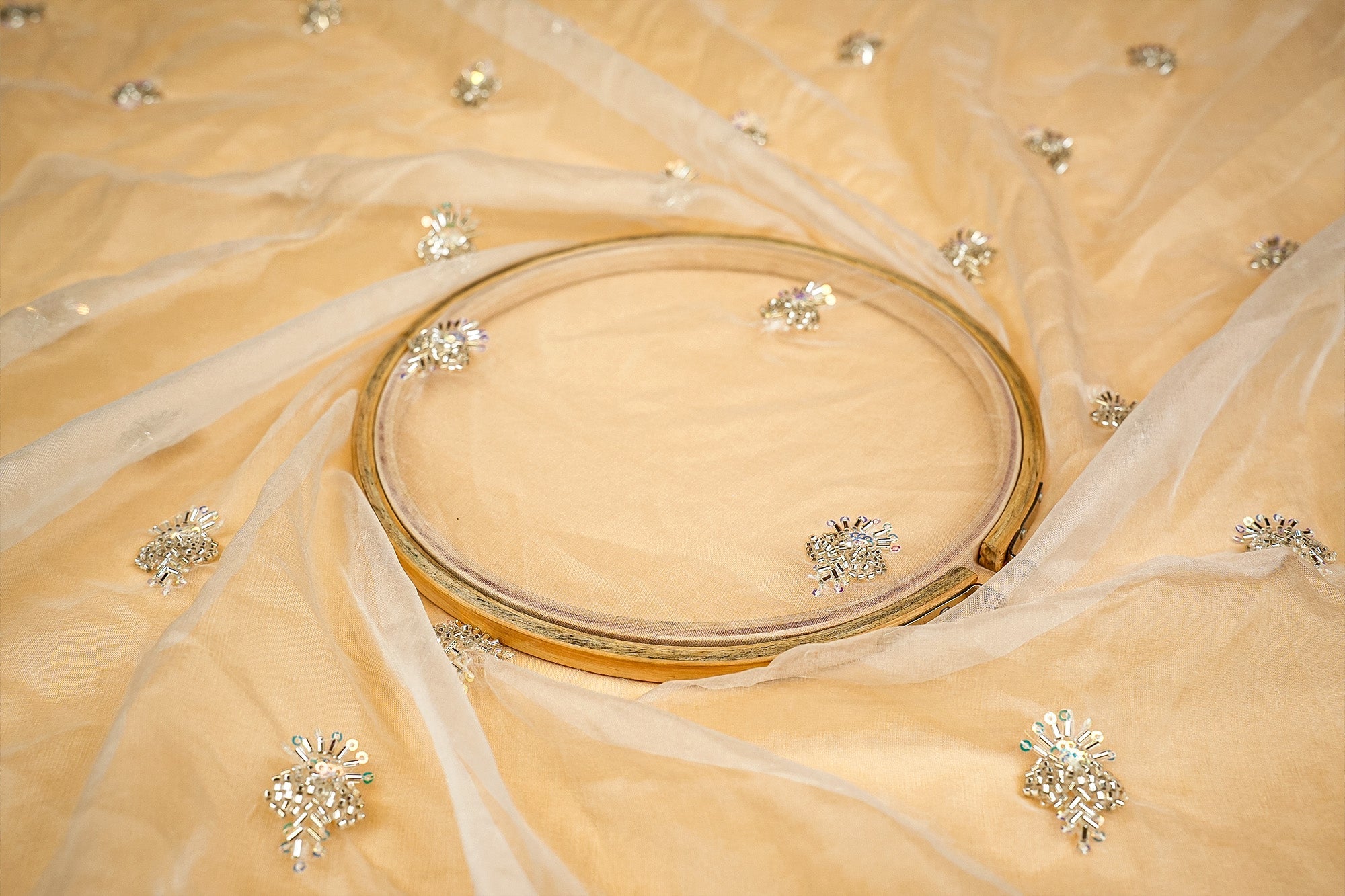 (Pre-Cut 1 MTR) White Organza Fabric With All Over Sequins, Katdana And Bead Work 11089