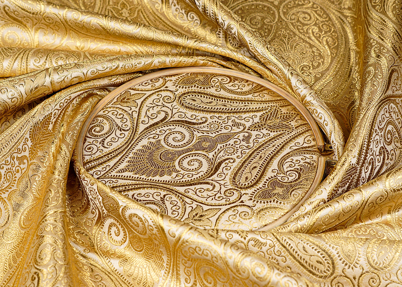 Golden Banarasi Brocade Fabric With Allover Golden Zari Handloom 15890