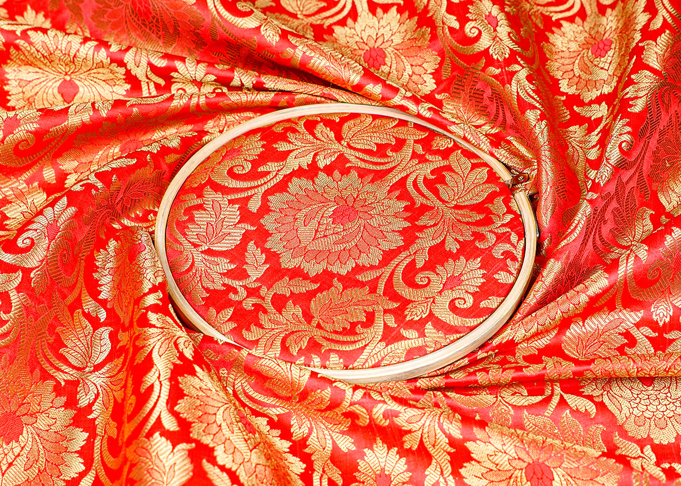 Gajri Banarasi Brocade Fabric With Allover Golden Zari Handloom 15918