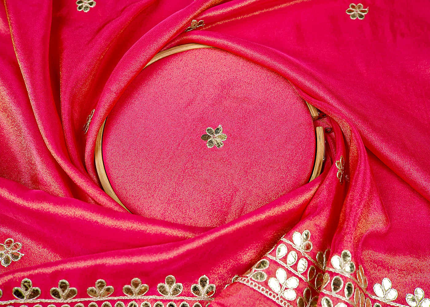 Pink Tissue Fabric With All Over Gotta Patti Work And Two Side Heavy Border 16009