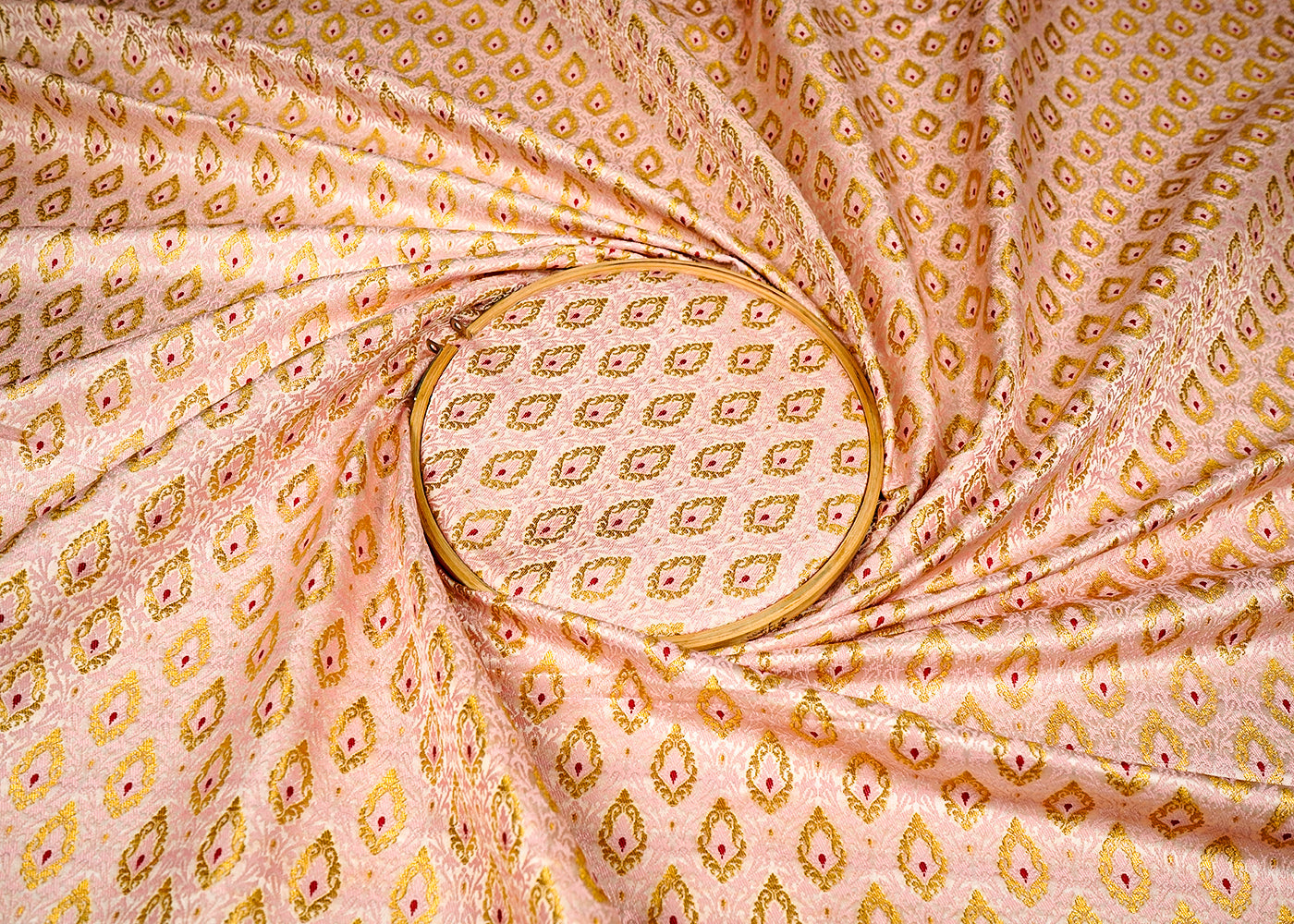 Pink Banarasi Brocade Fabric With Allover Thread Zari Handloom 16152