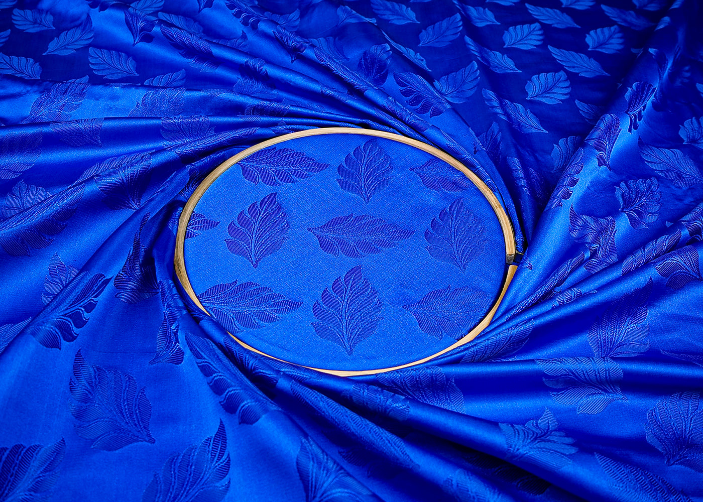 Royal Blue Banarasi Brocade Fabric With All Over Thread Handloom 16574