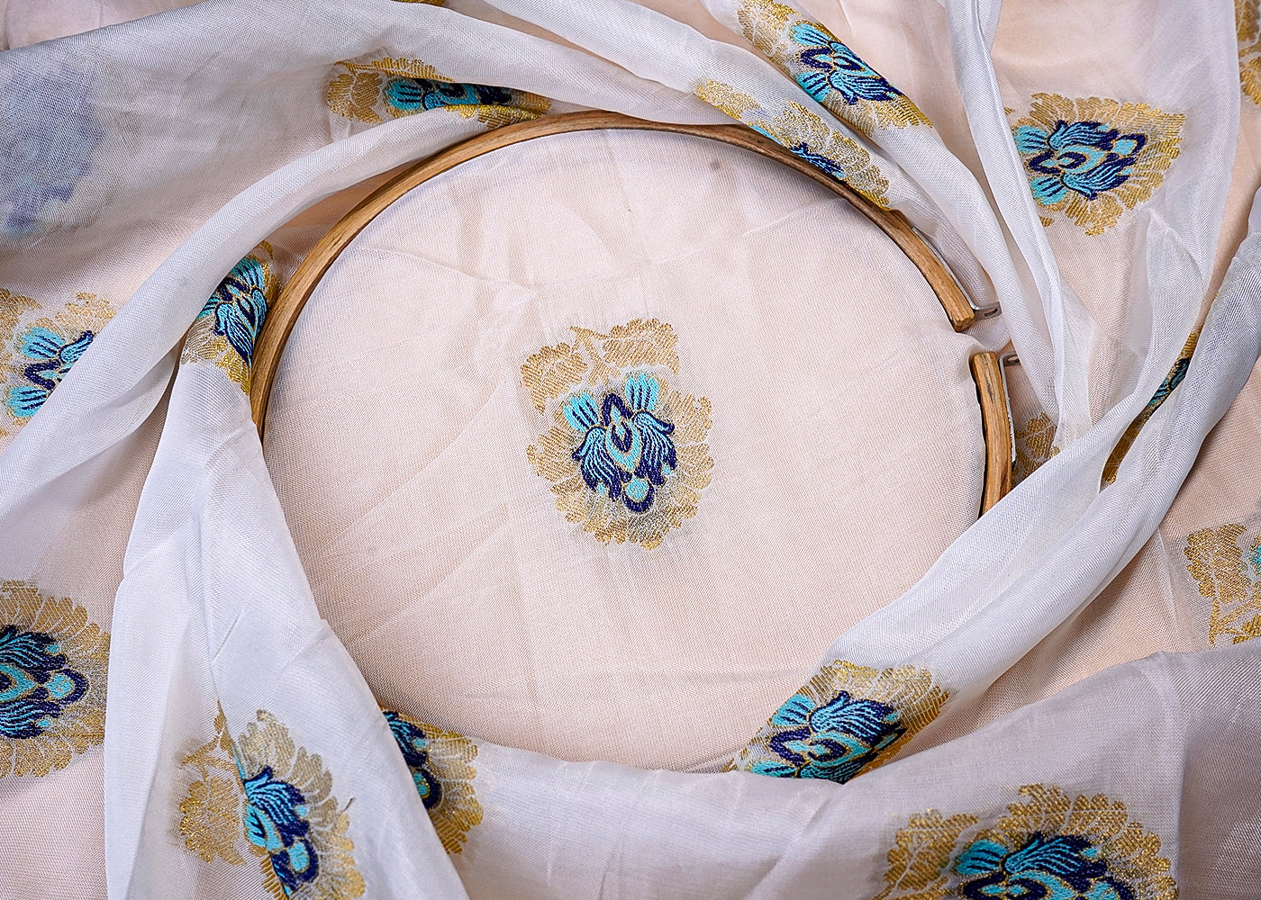 ( Pre-Cut 1.9 MTR) White Silk Fabric With All Over Thread And Zari Handloom 18094