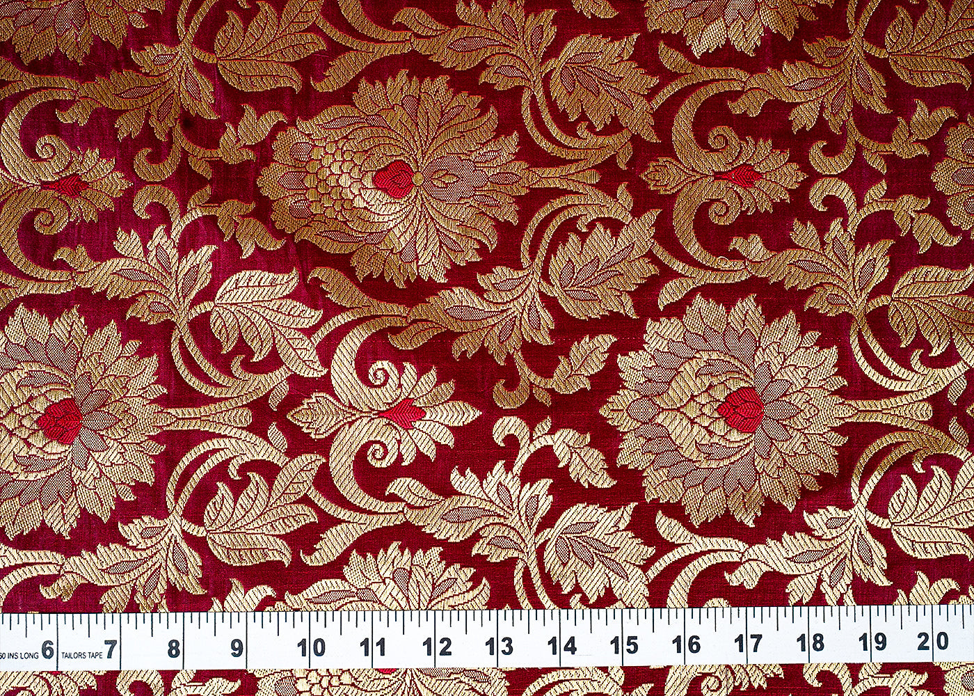 ( Pre-Cut 1 MTR) Pink Banarasi Brocade  Fabric With All Over Golden Zari Handloom 18156