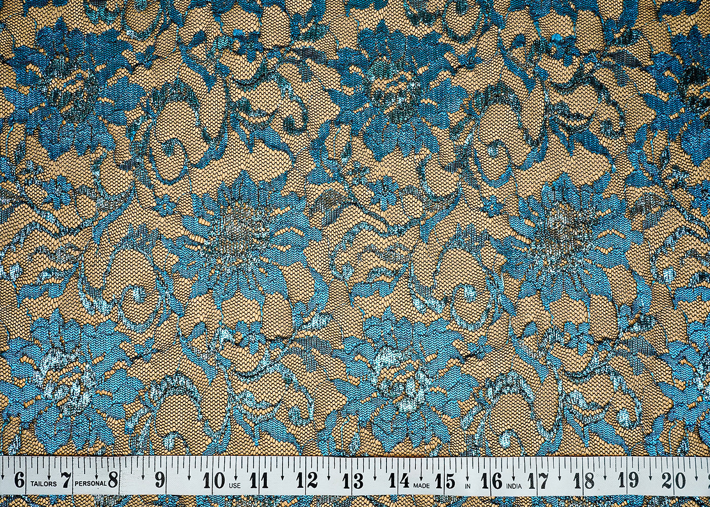 ( Pre-Cut 0.8 MTR) Teal Blue Sandlin Lace Fabric With All Over Floral Pattern 18216