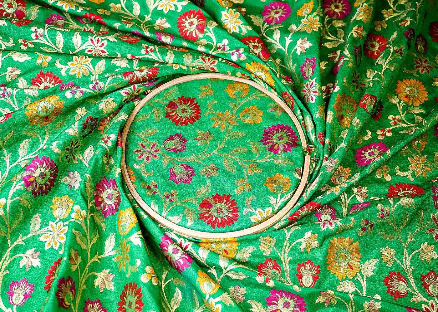 (Pre-Cut 1.65 MTR) Green Banarasi Brocade Fabric With All Over Zari Handloom 18651