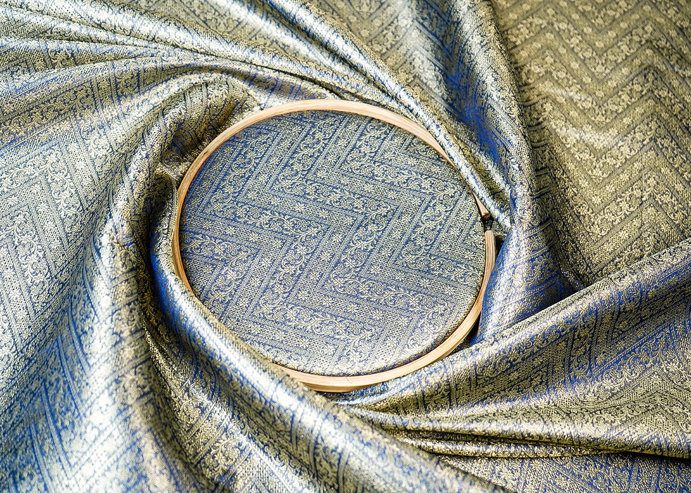 (Pre-Cut 2.75 MTR) Blue Banarasi Brocade Fabric With All Over Zari Handloom 18657