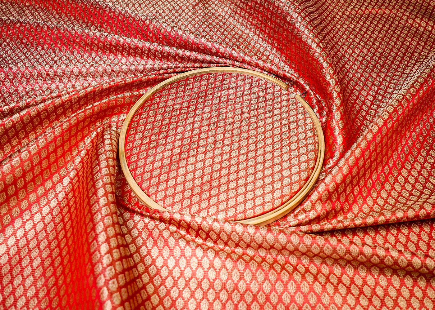 (Pre-Cut 0.7 MTR) Light Red Banarasi Brocade Fabric With All Over Golden Zari Handloom 18696