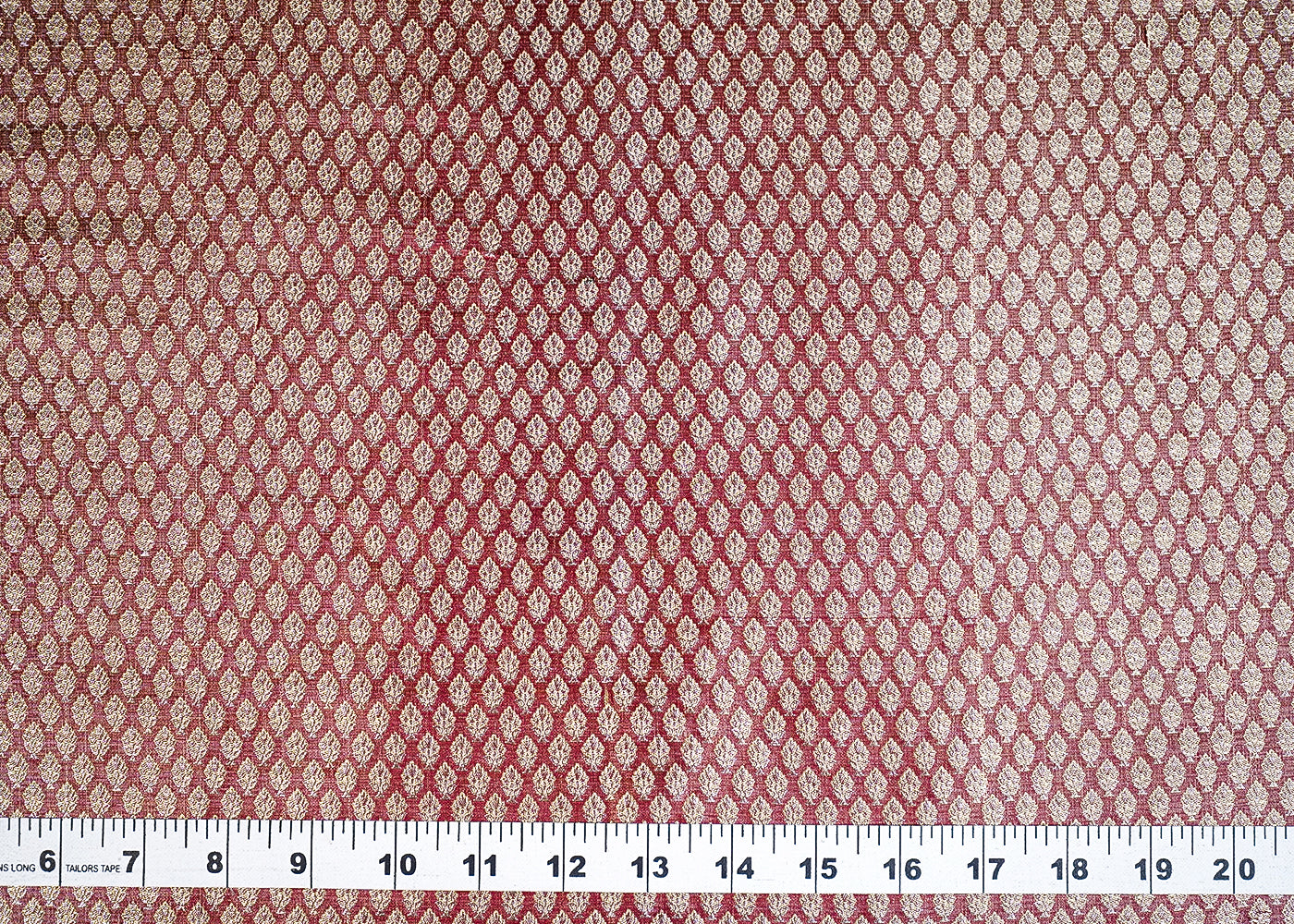 (Pre-Cut 0.9 MTR) Wine Banarasi Brocade Fabric With All Over Golden Zari Handloom 18697