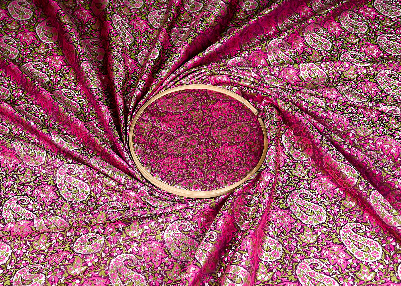 (Pre-Cut 1.5 MTR) Wine Banarasi Brocade Fabric With All Over Thread And Zari Handloom 18729