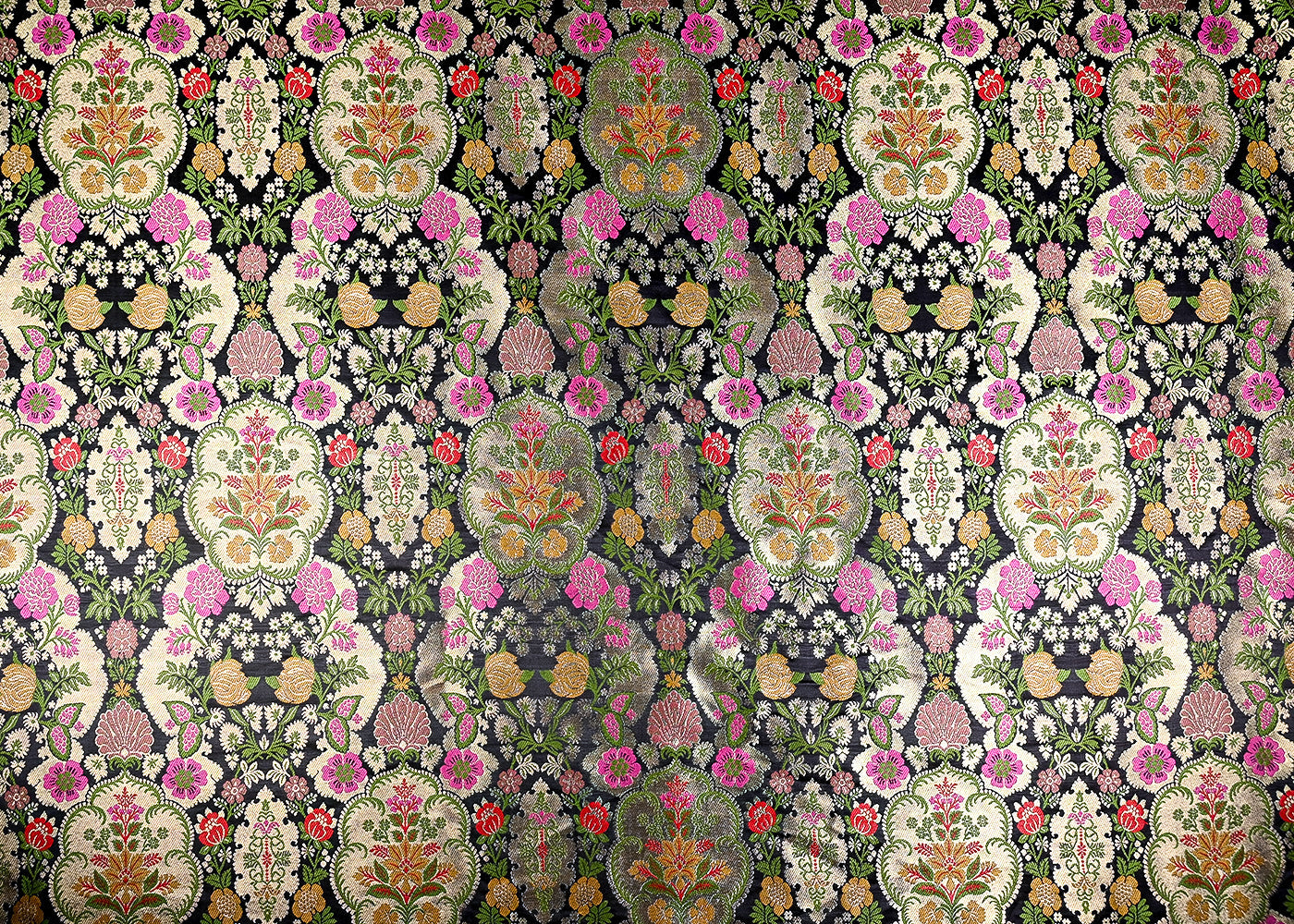 (Pre-Cut 2.35 Mtr) Black Banarasi Brocade Fabric With All Over Thread And Zari Handloom 18814