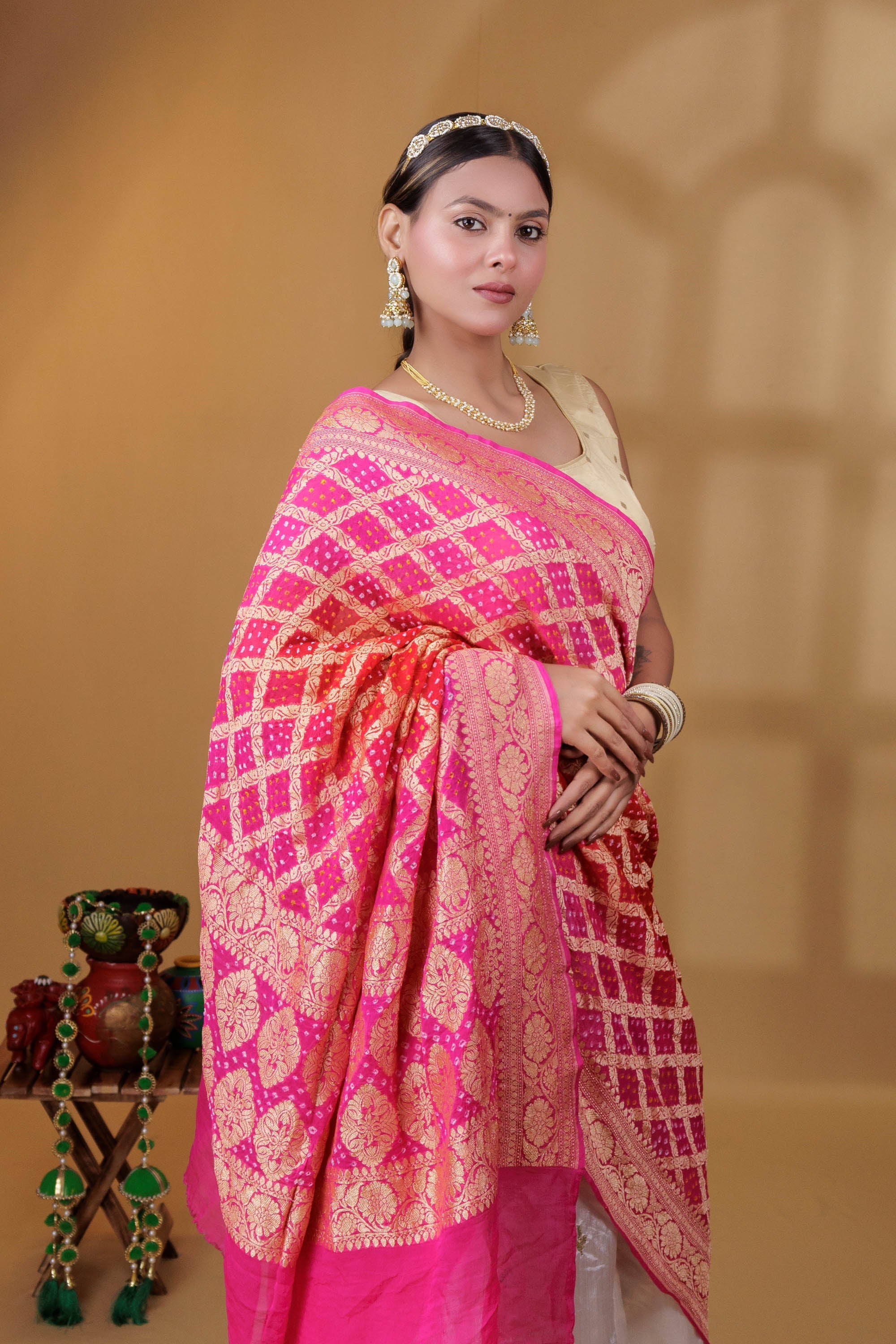 The Parampara -  Pink And Red Pure Georgette Bandhani Handloom Dupatta 18903