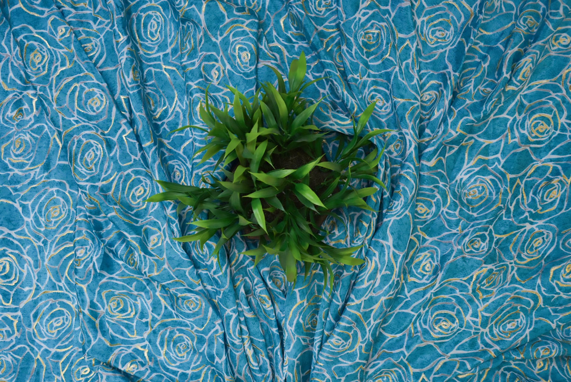 Blue Floral Digital Printed Chinnon Chiffon Fabric With Foil