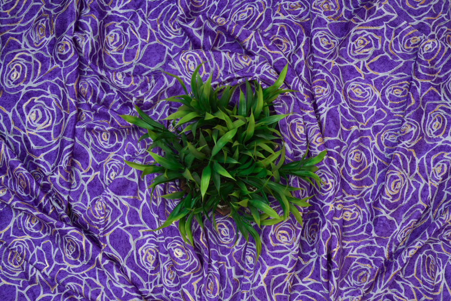 Purple Floral Digital Printed Chinnon Chiffon Fabric With Foil