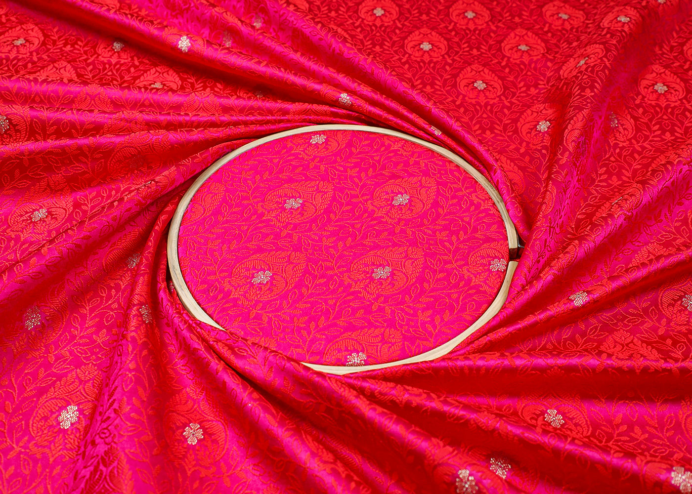 Pink Banarasi Brocade Fabric With All Over Thread And Zari Handloom 19051