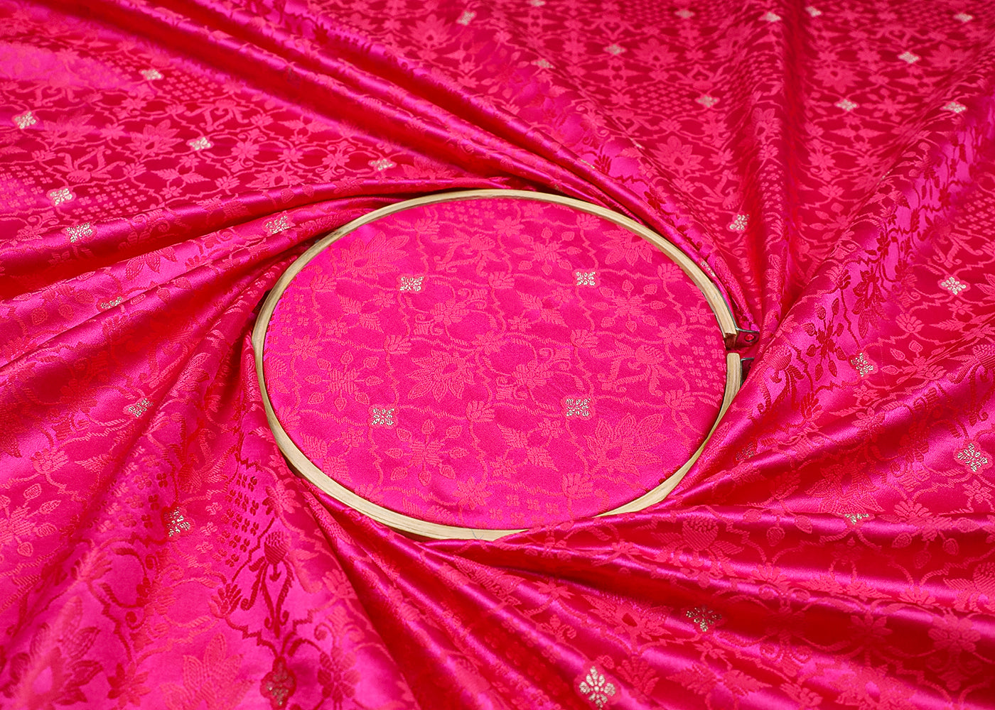 Pink Banarasi Brocade Fabric With All Over Thread And Zari Handloom 19054