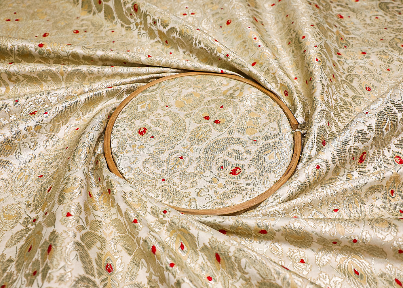 Light Gold Banarasi Brocade Fabric With All Over Thread And Zari Handloom 19445