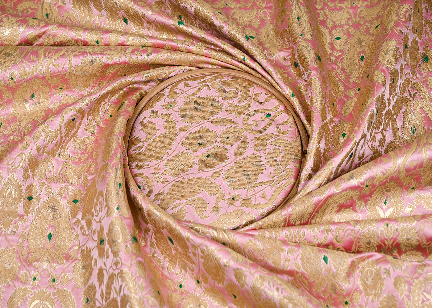 Light Pink Pure Banarasi Brocade Fabric With Thread And Zari Handloom 20011