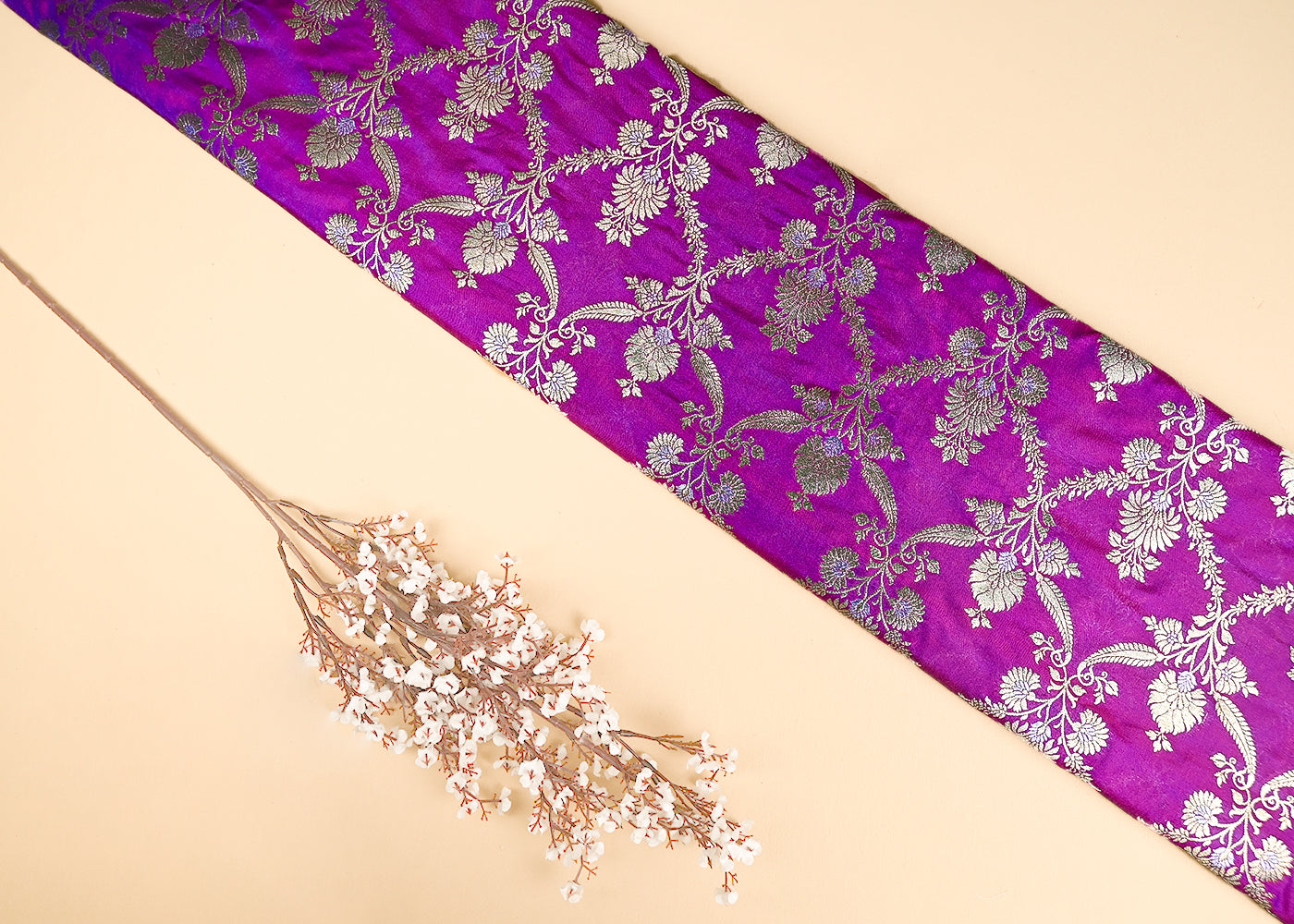 Light-Purple-Banarasi-Brocade-Fabric-With-All-Over-Golden-Zari-Handloom-20024