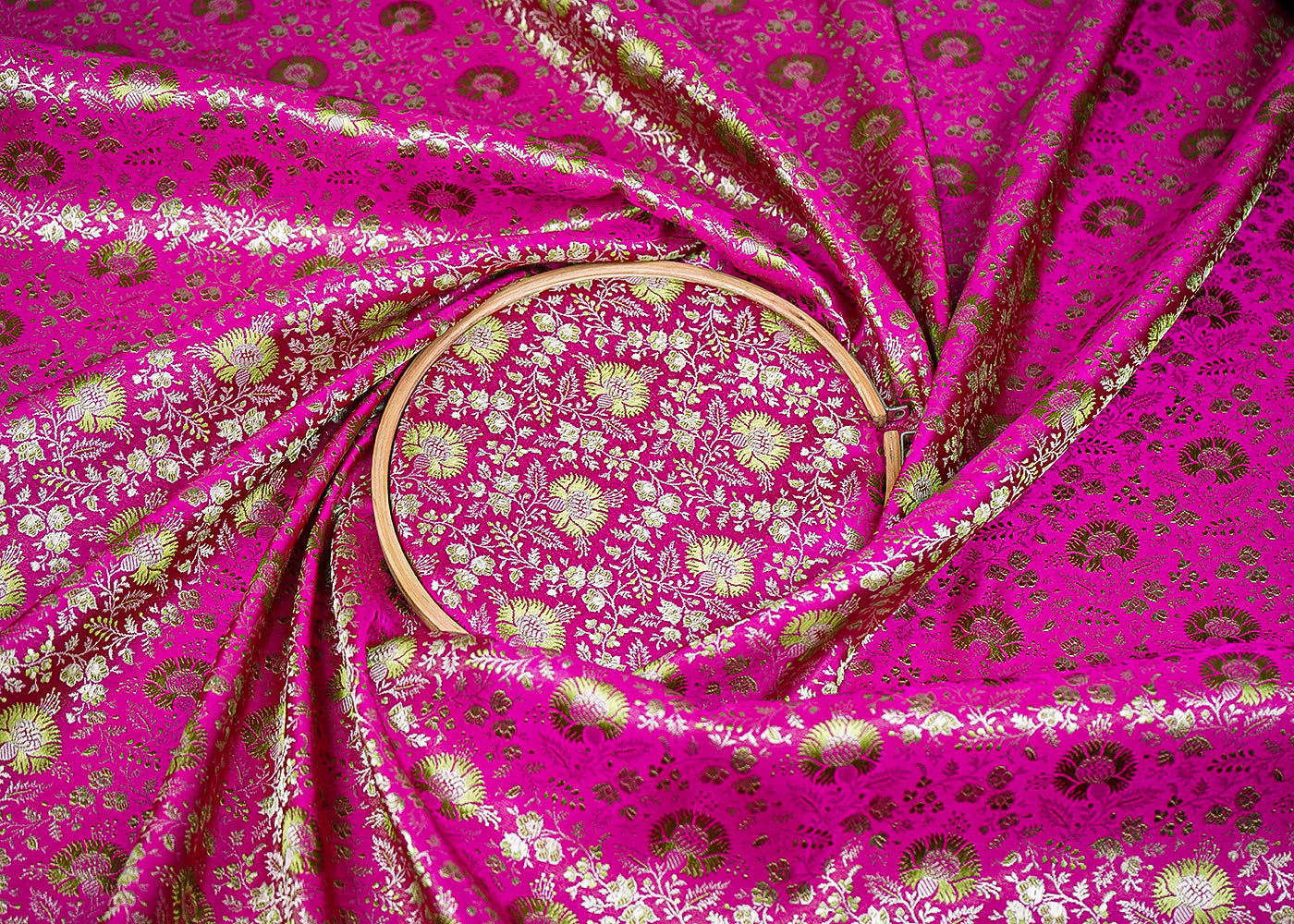 Magenta Banarasi Brocade Fabric With Zari Handloom 20189