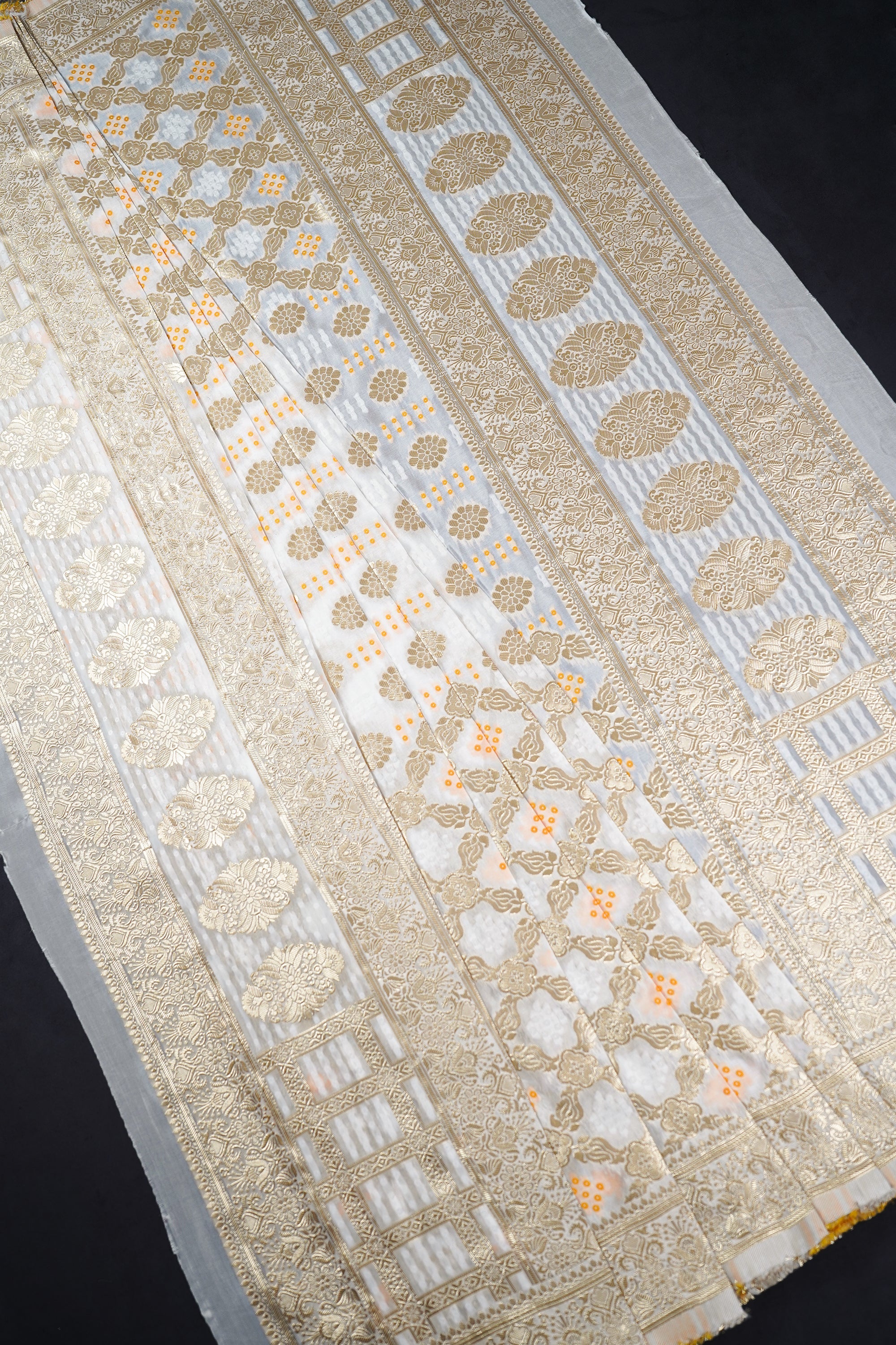 White Dyeable Silk Dupatta With All Over Thread And Zari Handloom 20410