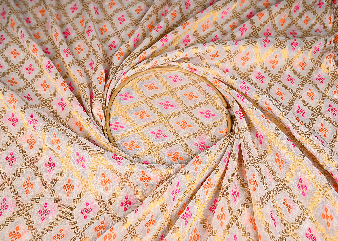 White Georgette Fabric With All Over Thread And Zari Handloom 20582