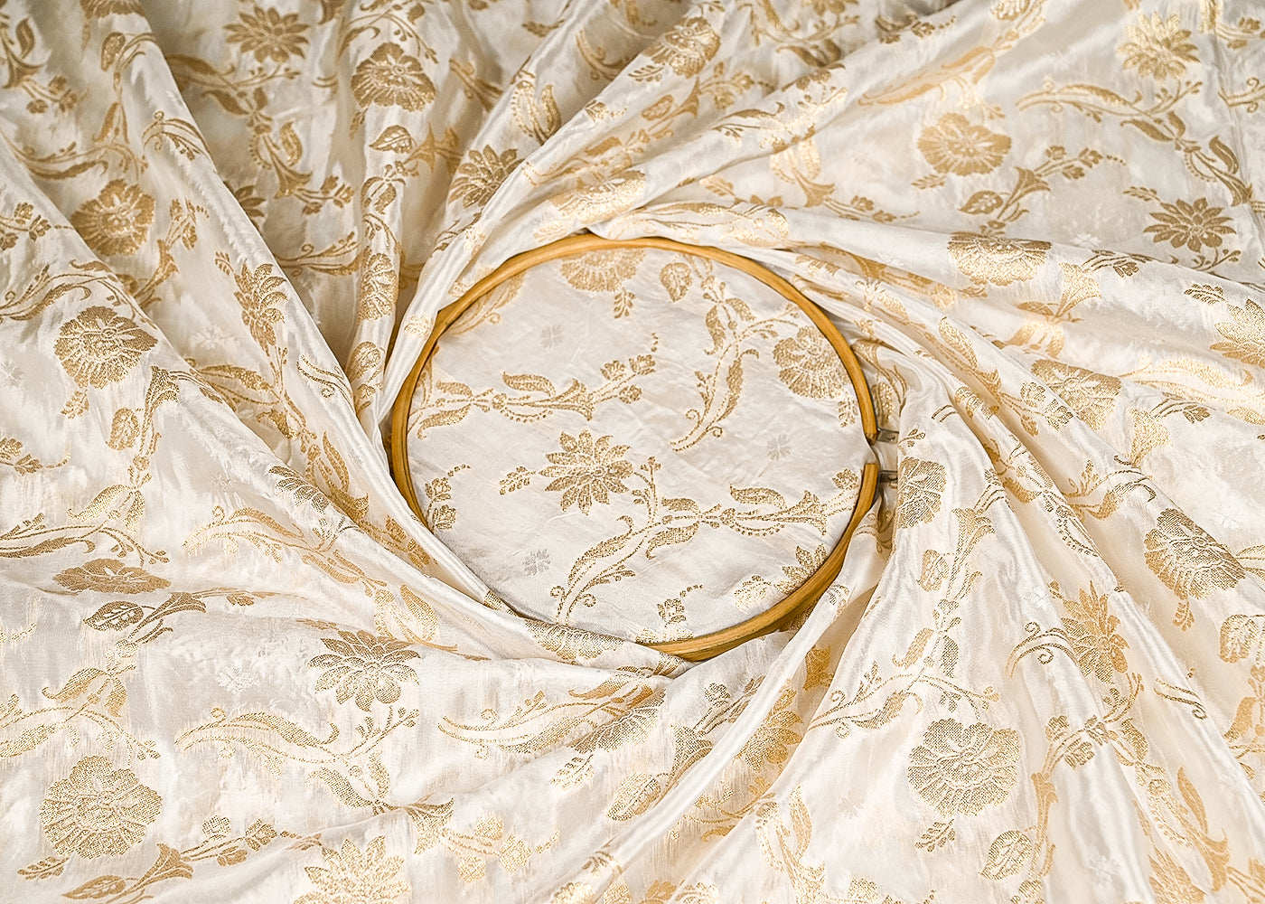 White Banarasi Brocade Fabric With All Over Zari Handloom 20666