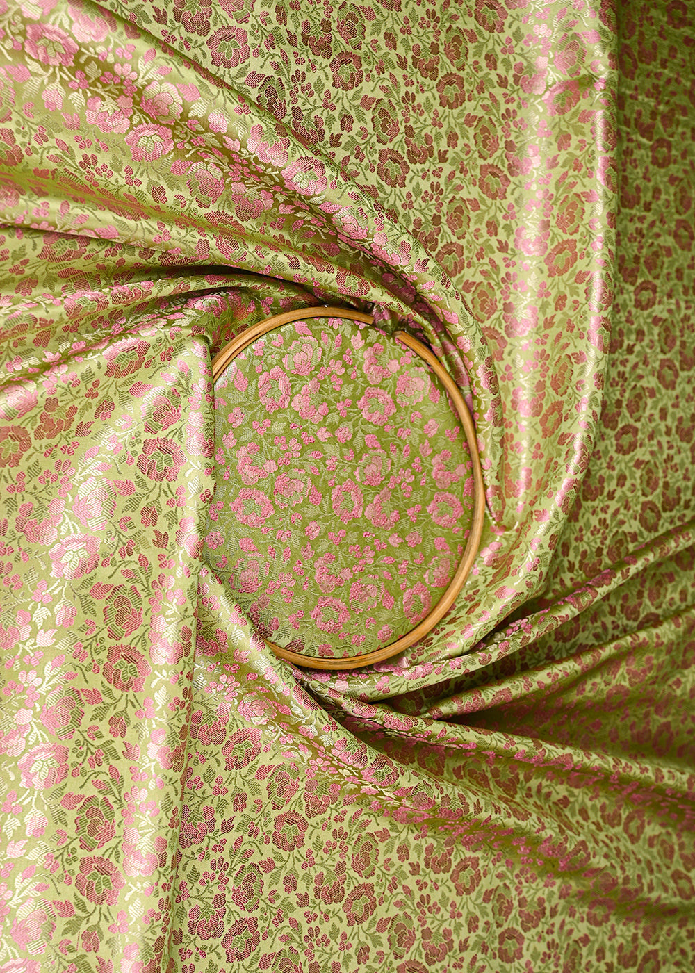 Pista-Green-Banarasi-Brocade-Fabric-With-All-Over-Thread-And-Zari-Handloom-20798-close-view