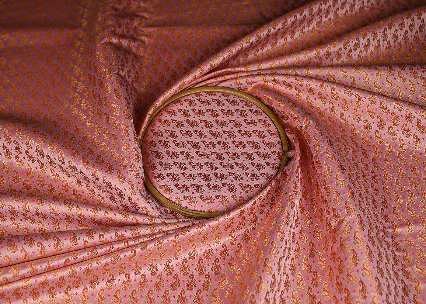 Light-Pink-Banarasi-Brocade-Fabric-With-All-Over-Golden-Zari-Handloom-20802-close-view