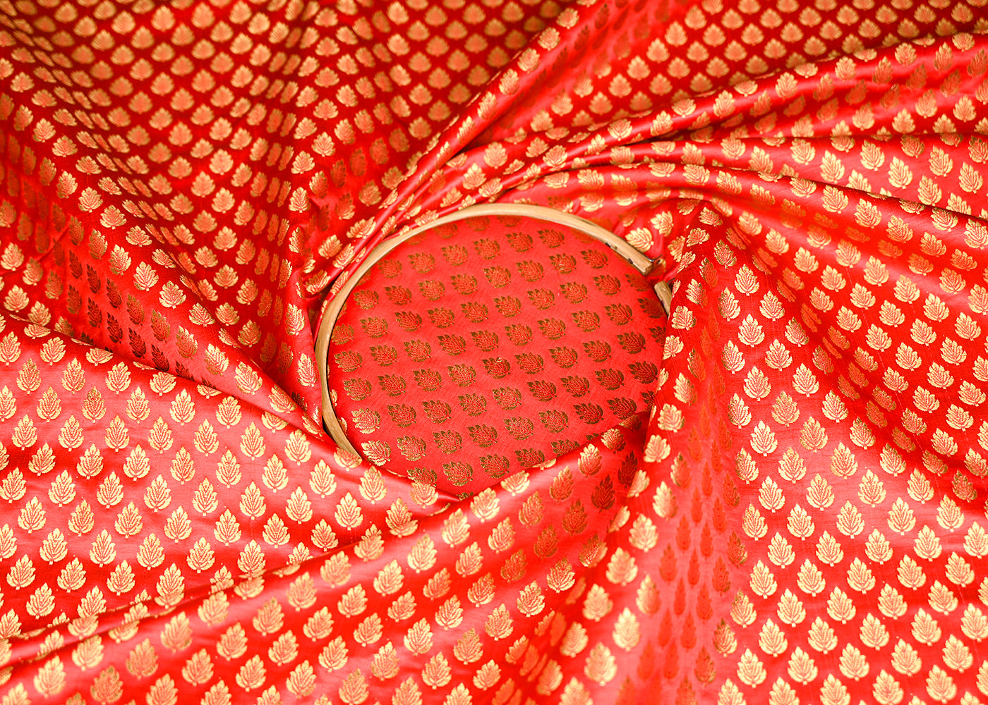 red-banarasi-brocade-fabric-with-all-over-golden-zari-handloom-20822-close-view