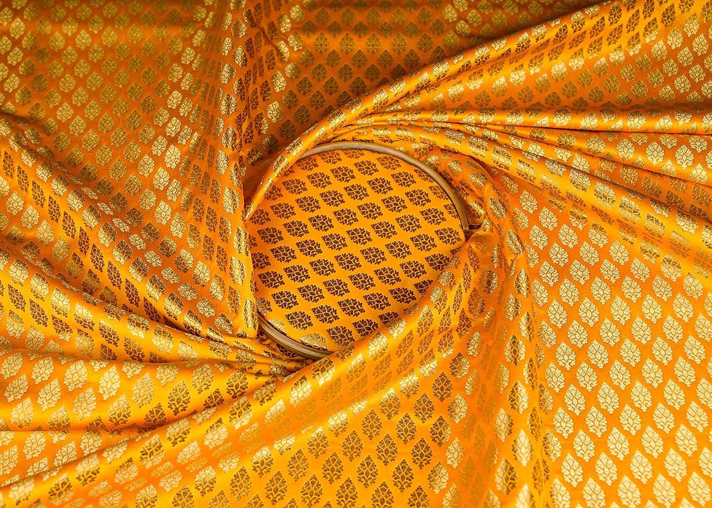 Mustard-Banarasi-Brocade-Fabric-With-All-Over-Golden-Zari-Handloom-20830-close-view