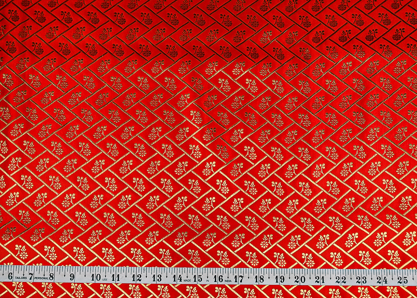 Red-Banarasi-Brocade-Fabric-With-All-Over-Golden-Zari-Handloom-20833-measurement-view