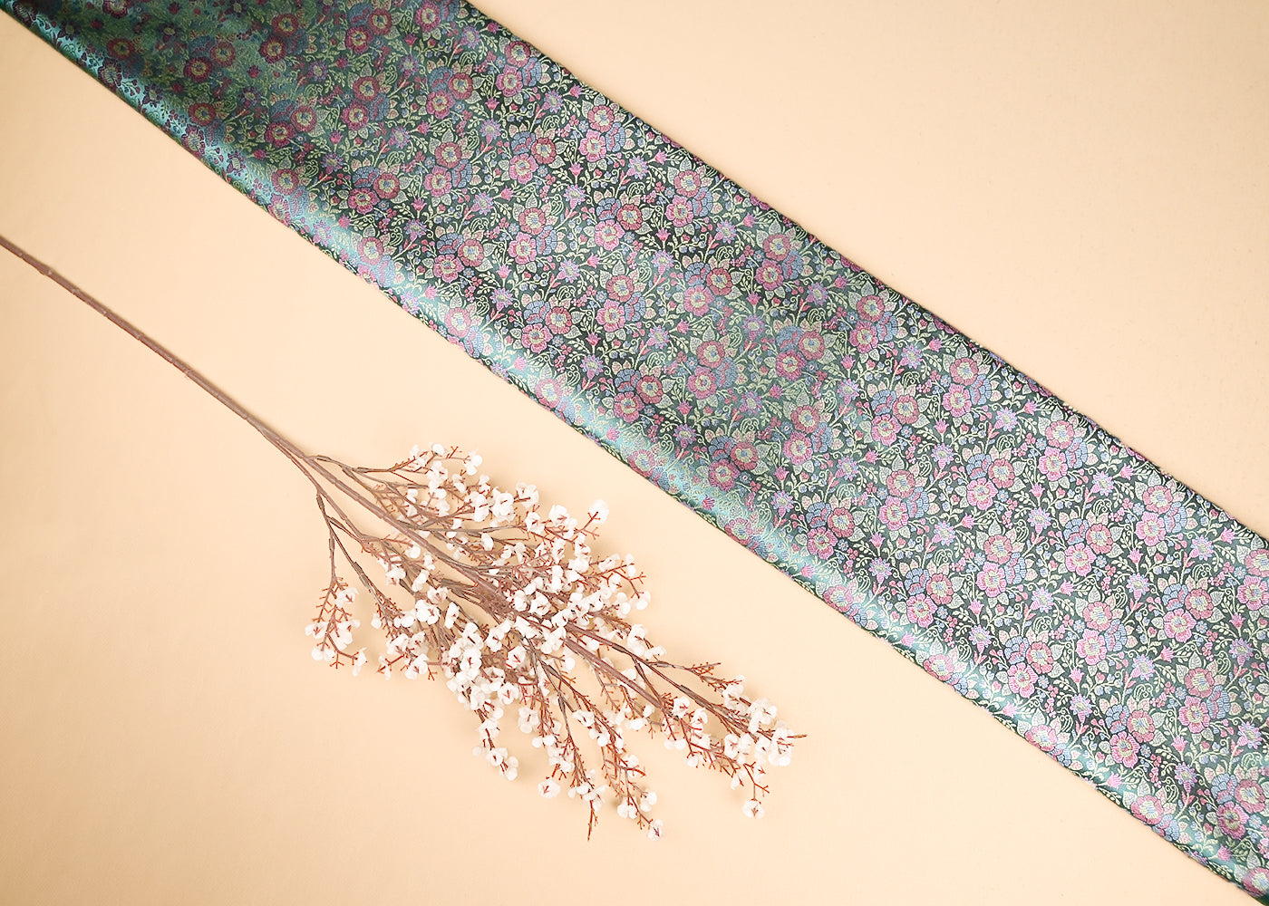 Green Banarasi Brocade Fabric With All Over Thread And Zari Handloom 21305