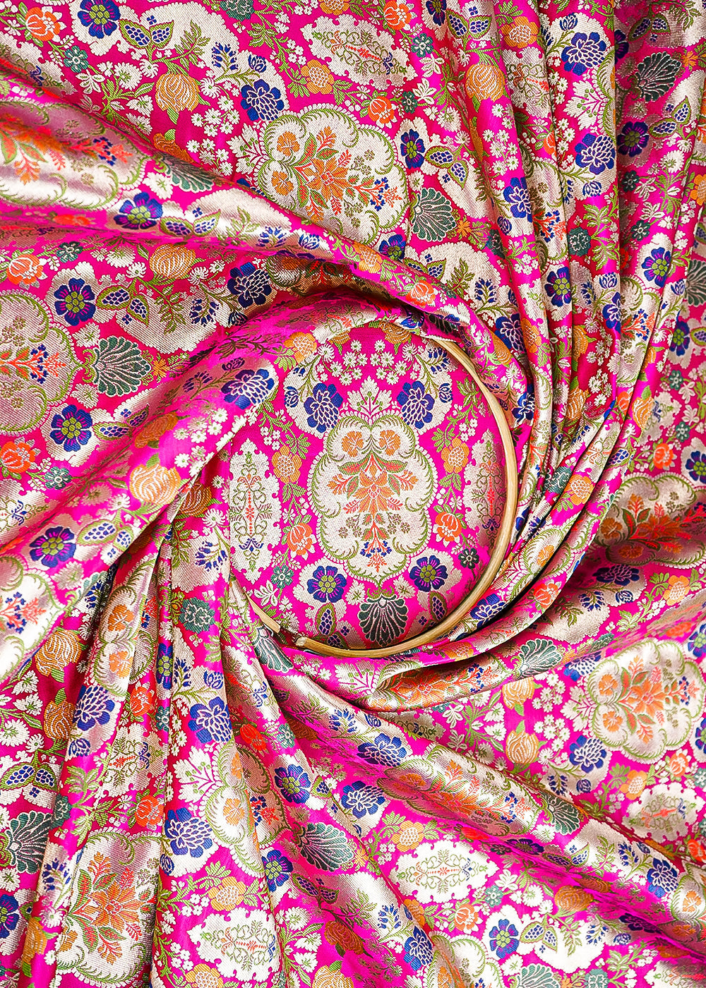 Rani-Pink-Pure-Banarasi-Brocade-Fabric-With-All-Over-Thread-And-Zari-Handloom-21524