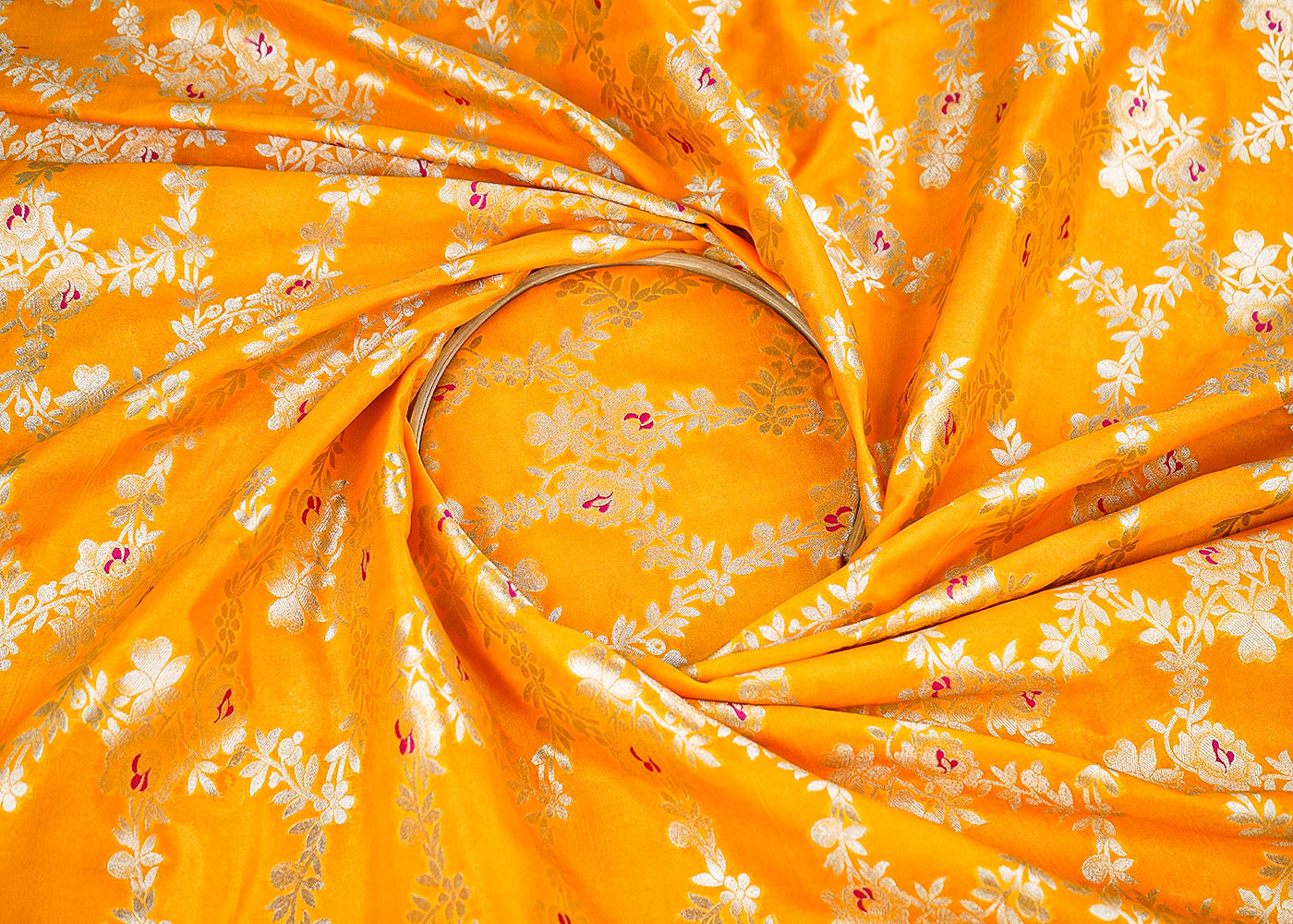 Mustard-banarasi-brocade-fabric-with-all-over-golden-zari-handloom-21645-close-view