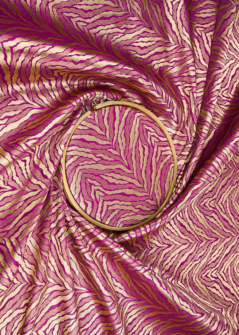 Purple-Banarasi-Brocade-Fabric-With-All-Over-Zari-Handloom-21664-close-view
