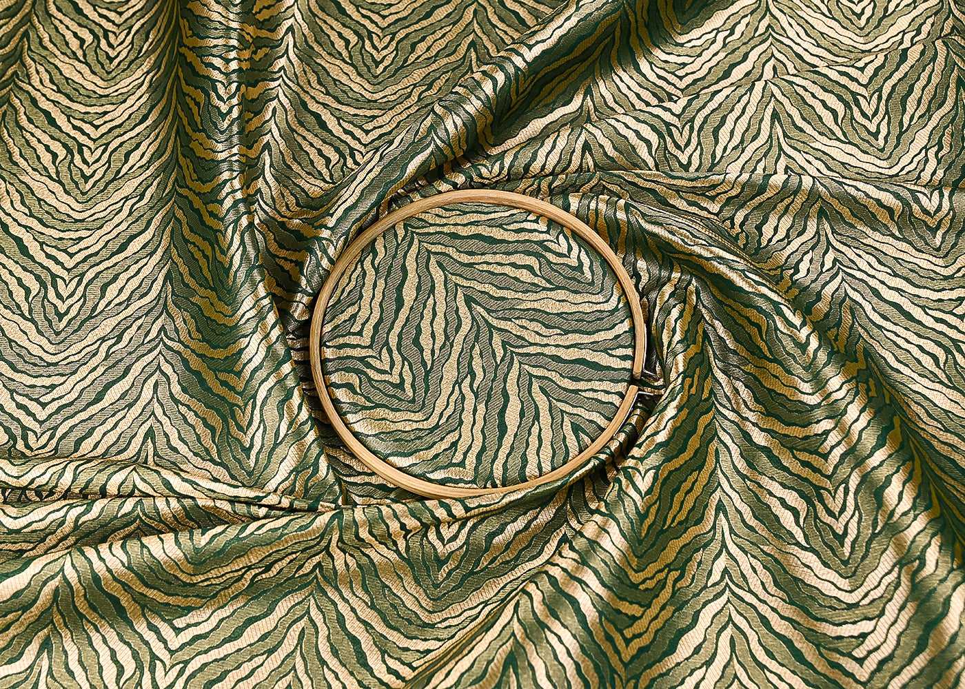 Green Banarasi Brocade Fabric With All Over Thread And Zari Handloom 21665