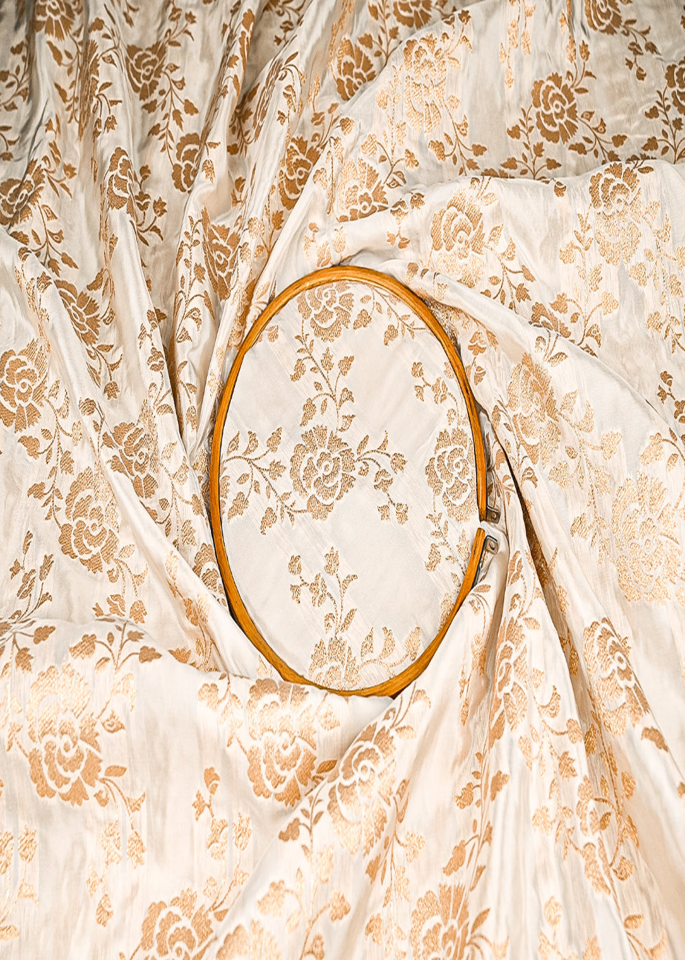 White-Dyeable-Crepe-Fabric-With-All-Over-Zari-Handloom-21690-close-view