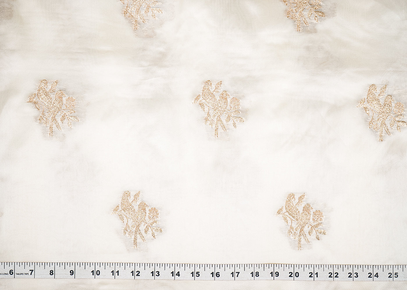 White-Dyeable-Organza-Satin-Fabric-With-All-Over-Zari-Handloom-21701-measurement-view