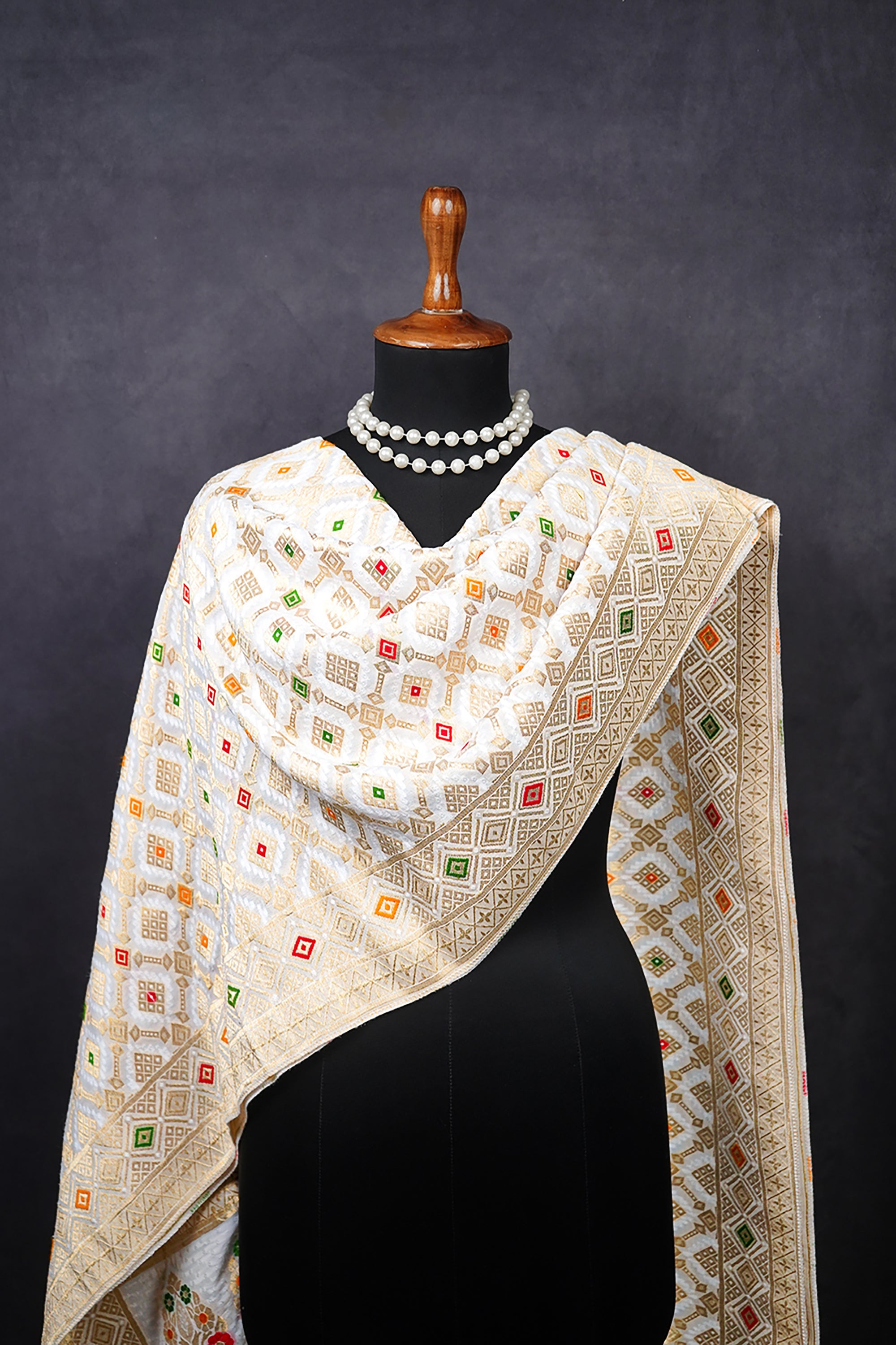 White Dyeable Georgette Dupatta With All Over Thread And Zari Work 21732