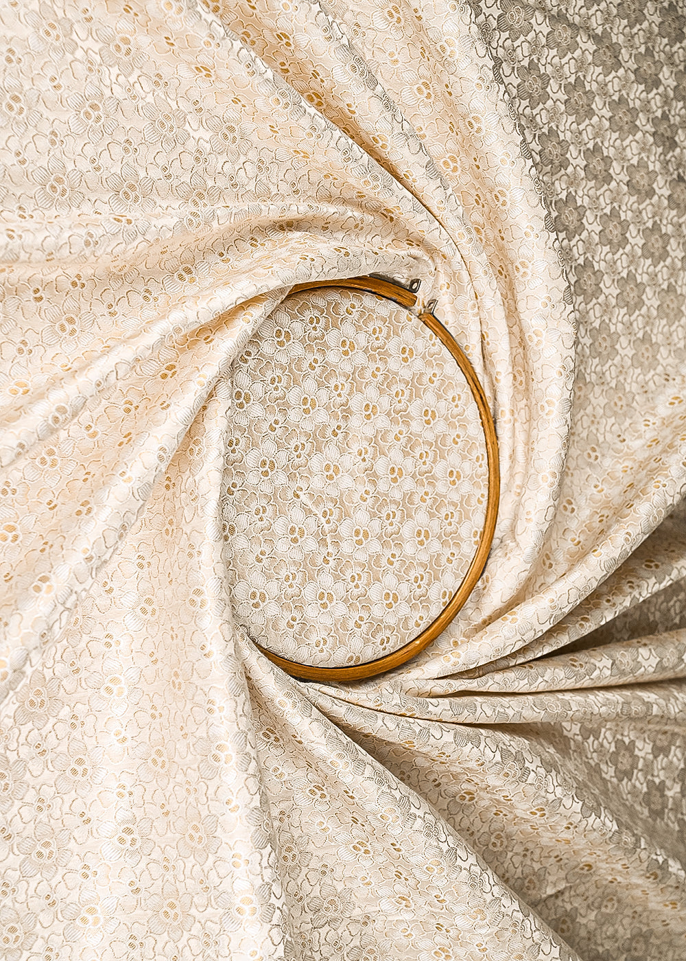 White-Dyeable-Banarasi-Brocade-Fabric-With-All-Over-Zari-Handloom-21740-close-view