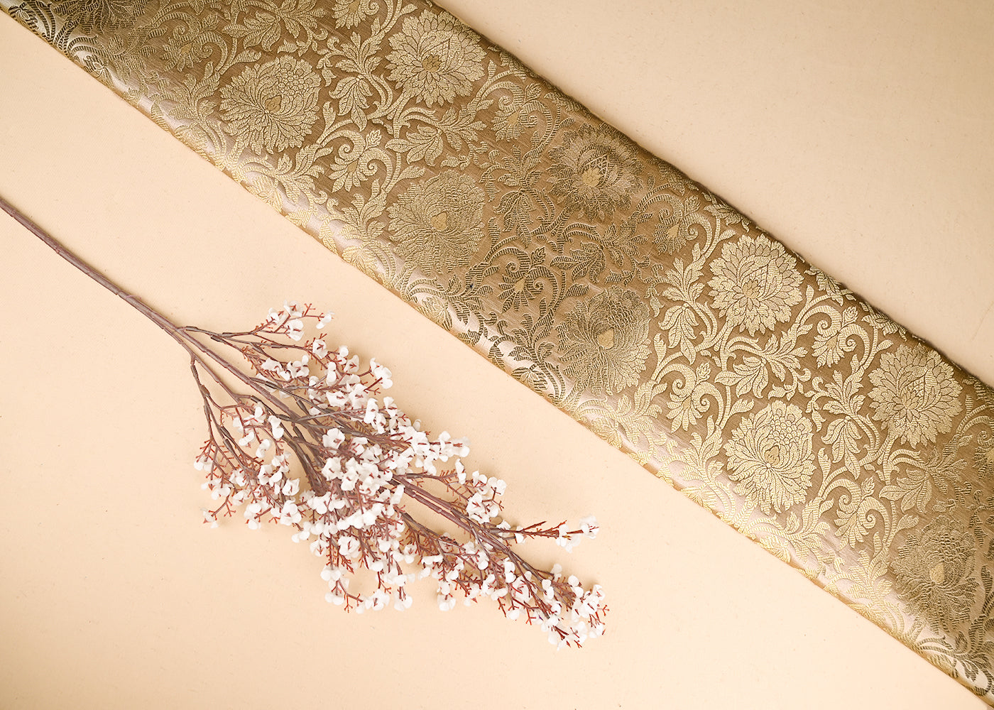 Golden-Banarasi-Brocade-Fabric-With-All-Over-Golden-Zari-Handloom-21820