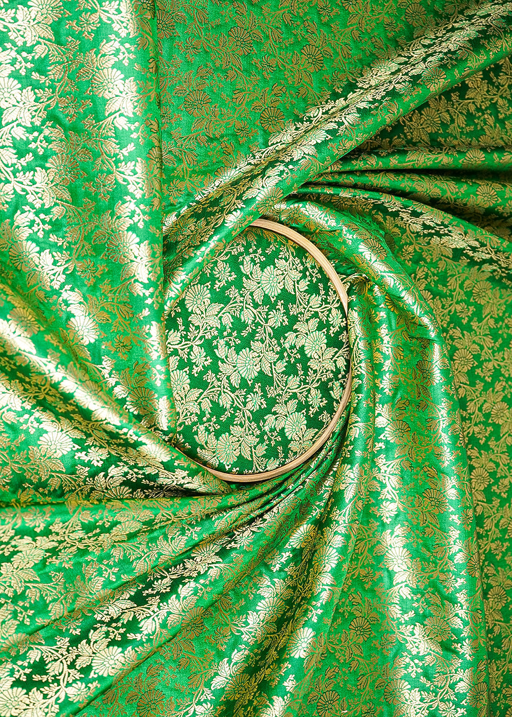 Green-Banarasi-Brocade-Fabric-With-All-Over-Golden-Zari-Handloom-21834-close-view