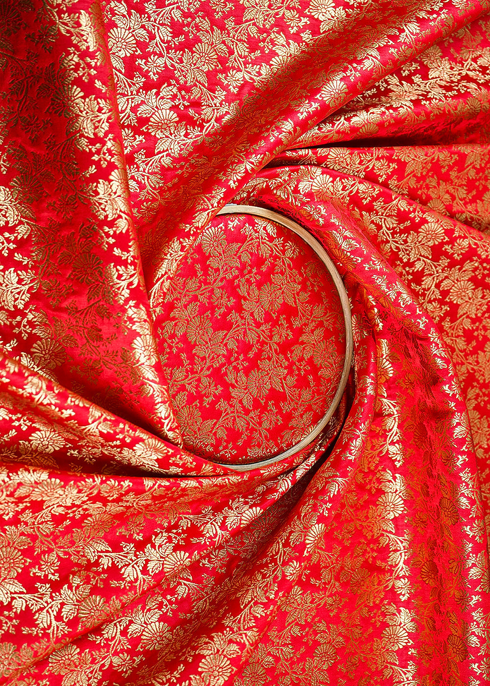 Red-Banarasi-Brocade-Fabric-With-All-Over-Golden-Zari-Handloom-21838-close-view