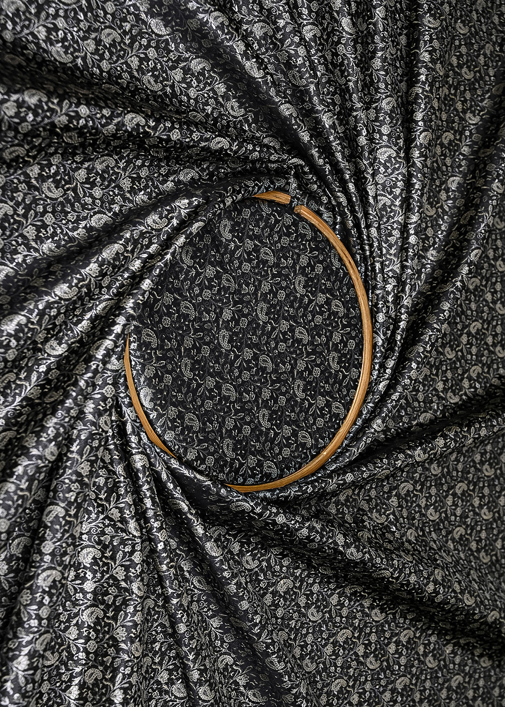 Black-Banarasi-Brocade-Fabric-With-All-Over-Zari-Handloom-21914-close-view
