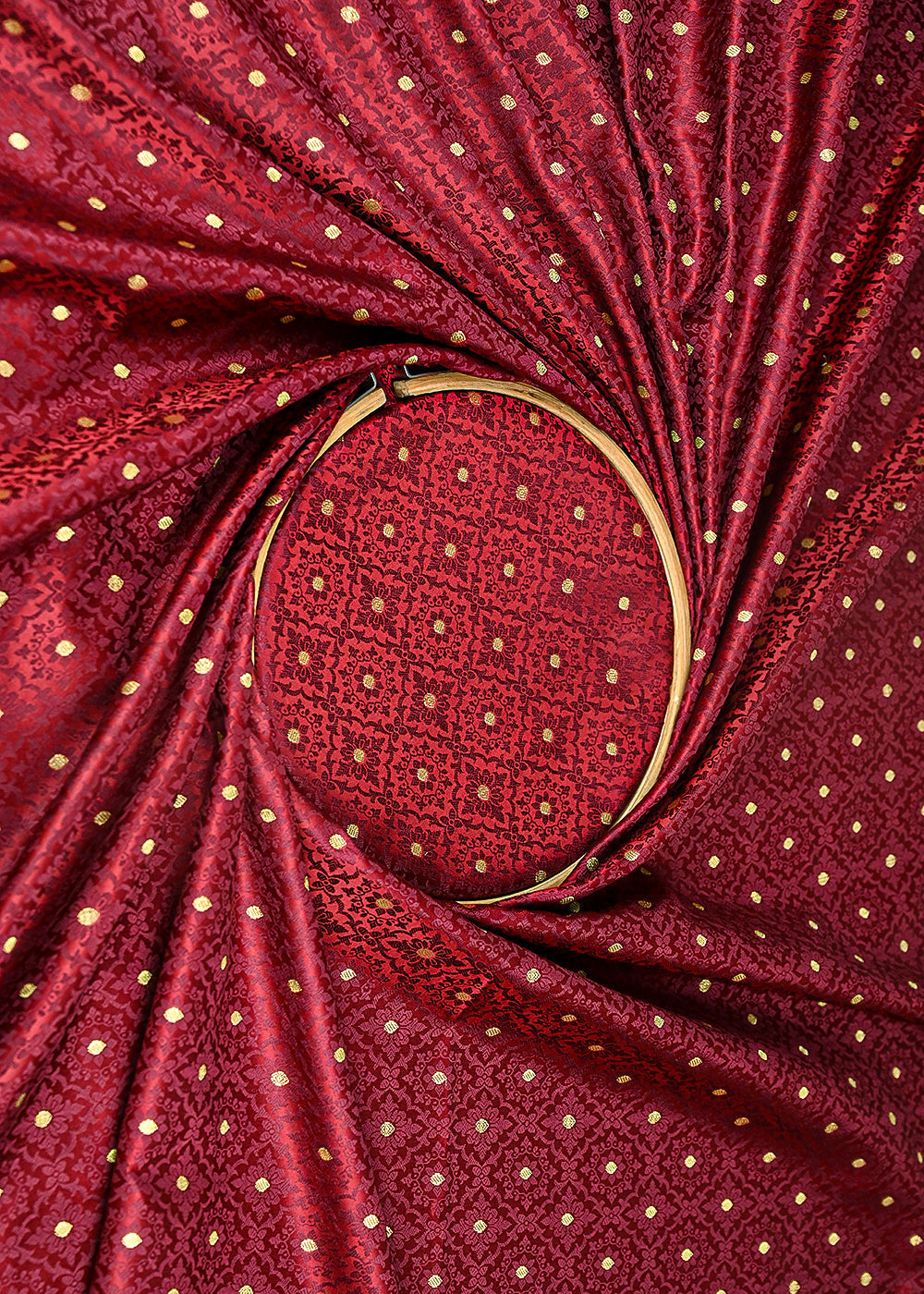Maroon-Banarasi-Brocade-Fabric-With-All-Over-Golden-Zari-Handloom-21921-close-view